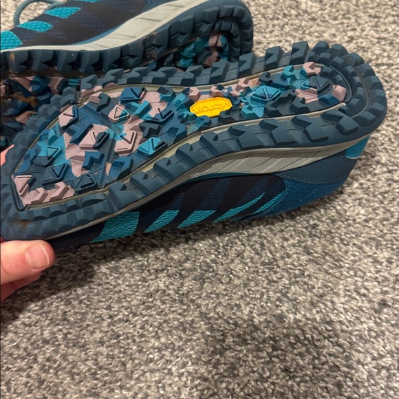 Merrell Women's Antora 2 Teal and Black Sneakers - Picture 8 of 8